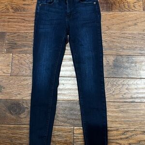 JUST USA, skinny jeans, size 4, excellent used condition, dark blue color